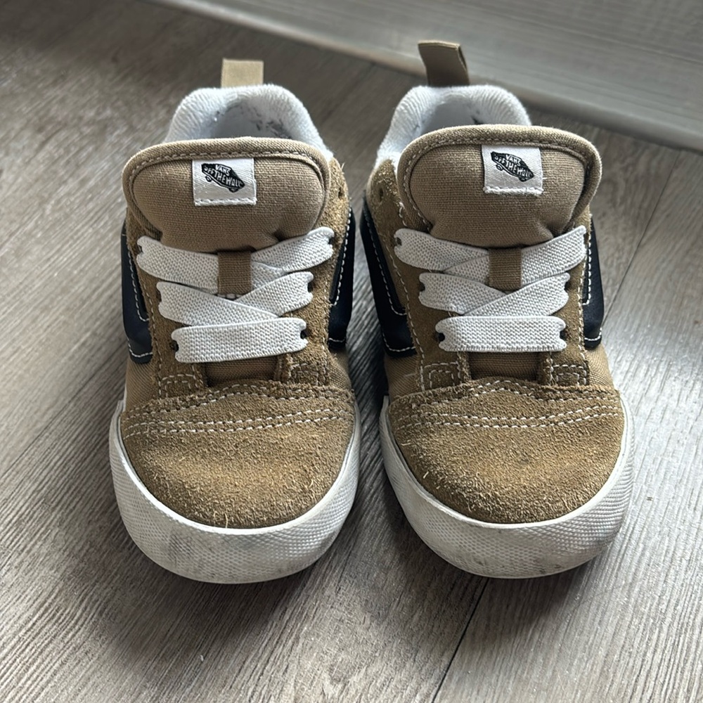 Vans Green and Black Sneakers with Soft Canvas Uppers
